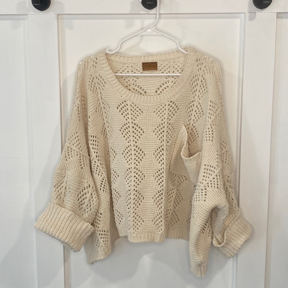 POL cream white knit oversized drop shoulder sweater - Picture 1 of 10